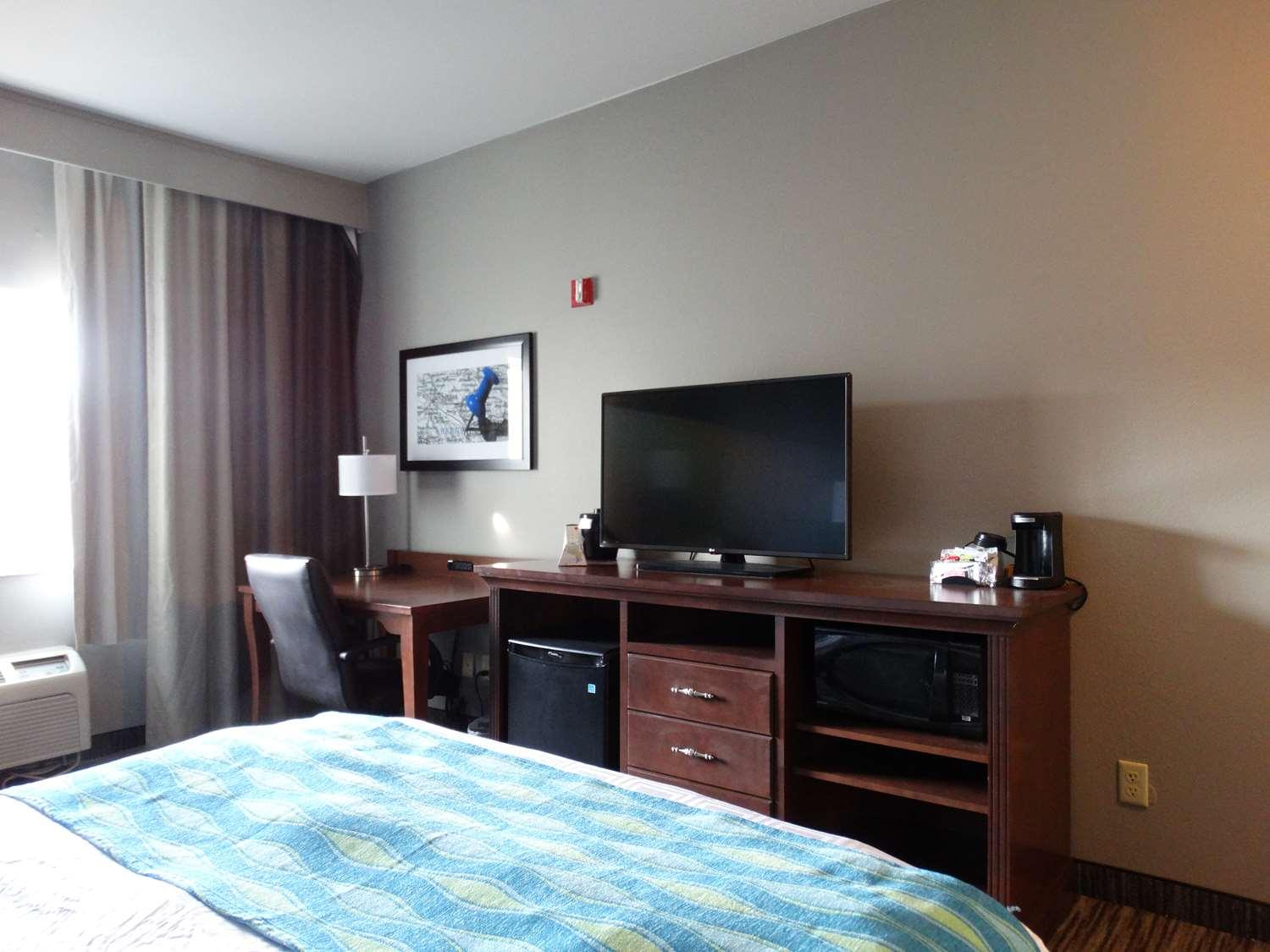 Best Western Wichita Northeast Buitenkant foto