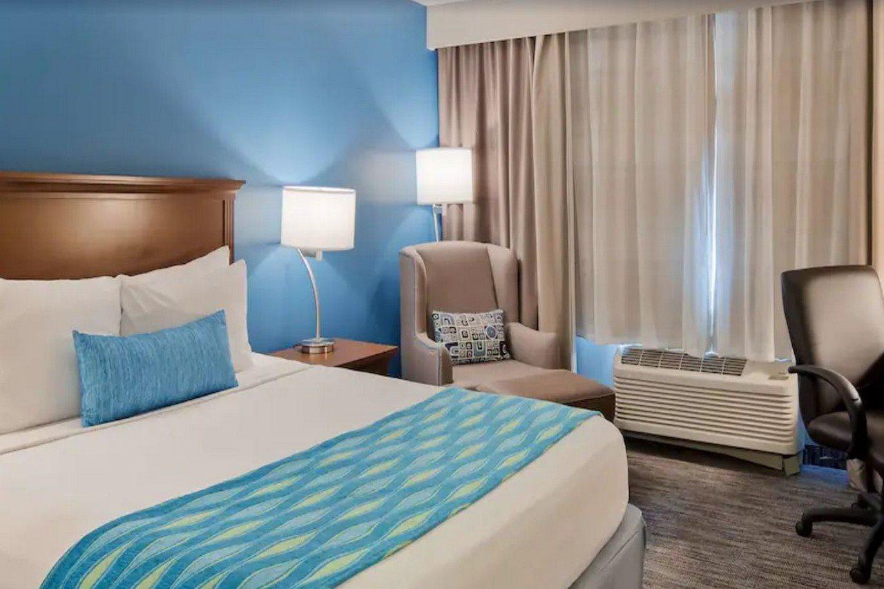 Best Western Wichita Northeast Buitenkant foto